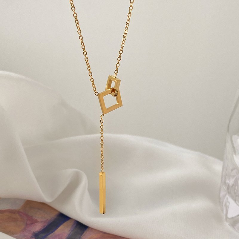 Creative Geometric Hollow Cross Square Pendant Necklace for Women Korean Fashion Kpop Punk Chain Necklace Party Jewelry Gifts