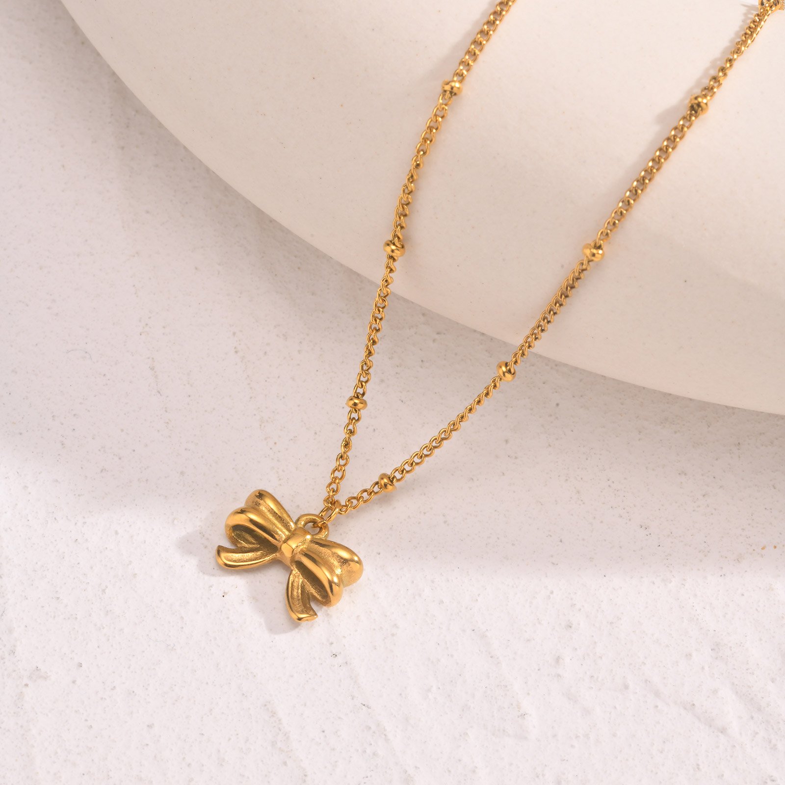New Charm Pendant Necklace Titanium Steel Bow Pendant Necklace Ladies Charm Do Not Fade Necklace Jewelry Wholesale